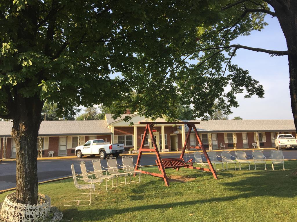 Old Kentucky Home Motel Bardstown Exteriör bild